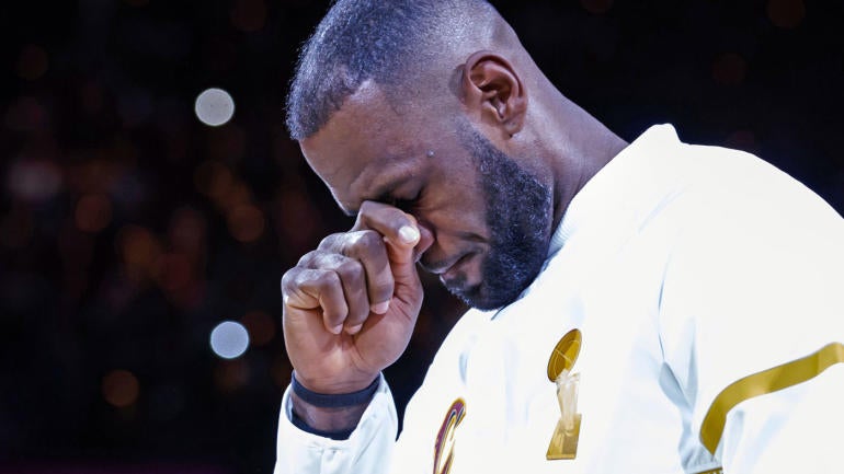 President Obama will honor LeBron James, Cavs before he leaves White House