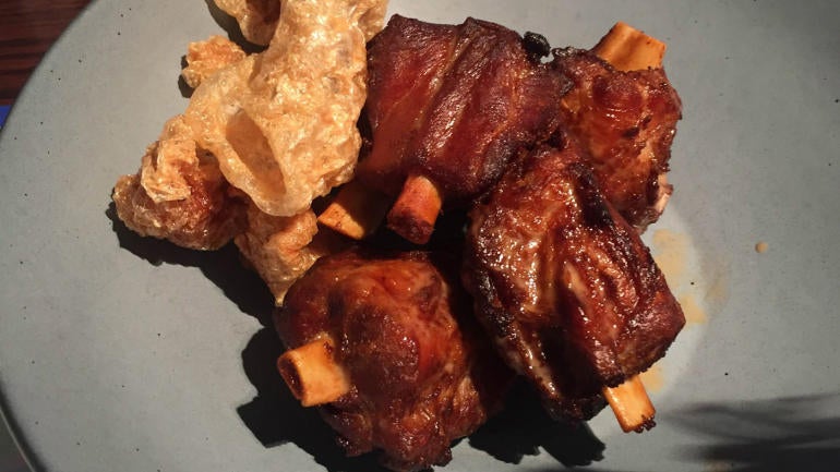 LOOK: Cubs-Indians World Series spawns 'When Pigs Fly' wings at Progressive Field