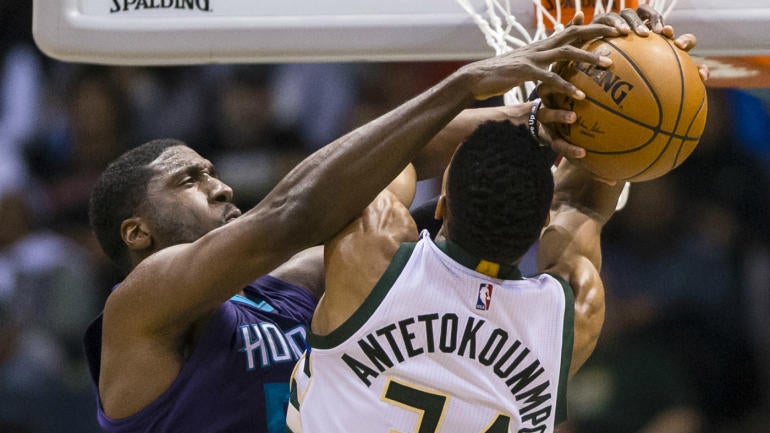 Fantasy Basketball Waiver Wire: Jonathon Simmons, Roy Hibbert worth the leap of faith?