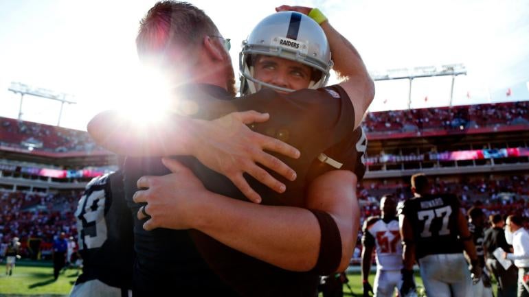 How to watch, stream Texans vs. Raiders in Mexico City: Time, channel, predictions