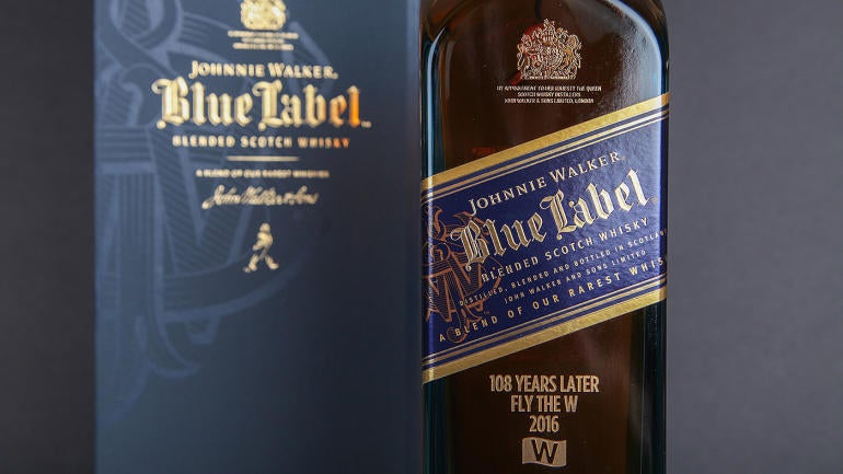 LOOK: Cubs' Fowler gifts 108 bottles of scotch to team for 'embracing the target'