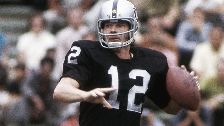 Pro Football Hall of Fame won't give ring or jacket to Ken Stabler's family