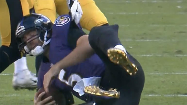 LOOK: Joe Flacco isn't injured, his knee brace just exploded on awkward slide