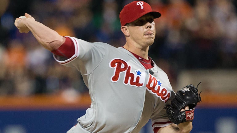 MLB Hot Stove: Jeremy Hellickson accepts qualifying offer, will stay with Phillies