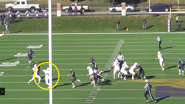 WATCH: D-III offensive linemen throws deep pass on incredible trick play