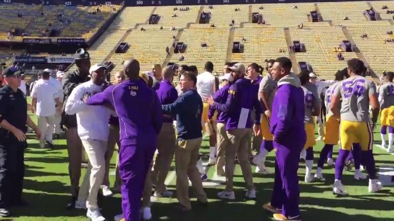 WATCH: Leonard Fournette shoves Florida assistant during pregame scuffle