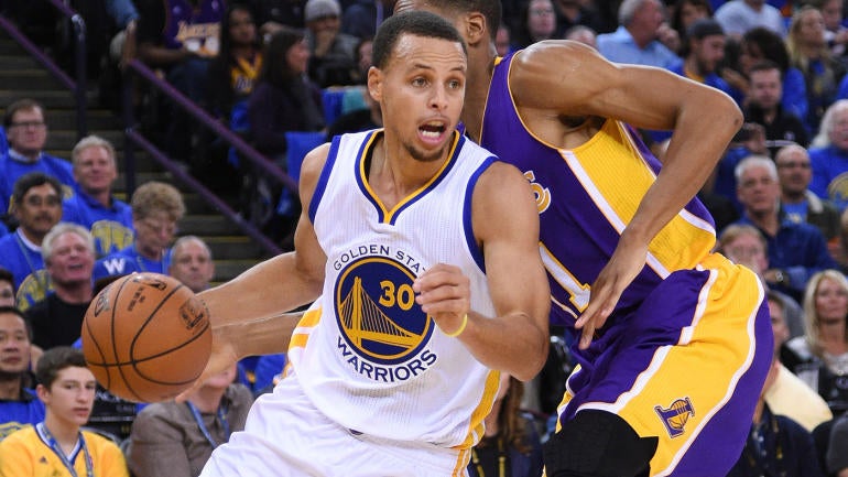 LOOK: Steph Curry trolls Luke Walton after Warriors' dominant win over Lakers