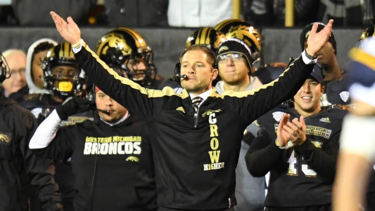 Minnesota hires Western Michigan's P.J. Fleck to replace fired Tracy Claeys