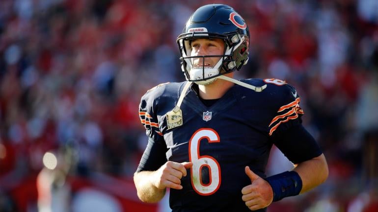 With Tony Romo retiring, the Texans must go sign Jay Cutler before it's too late