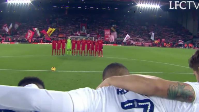 Liverpool fans honor Chapecoense with 'You'll Never Walk Alone' after plane crash