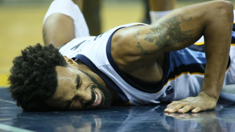 Fantasy Basketball: Grizzlies' injuries piling up with Mike Conley out