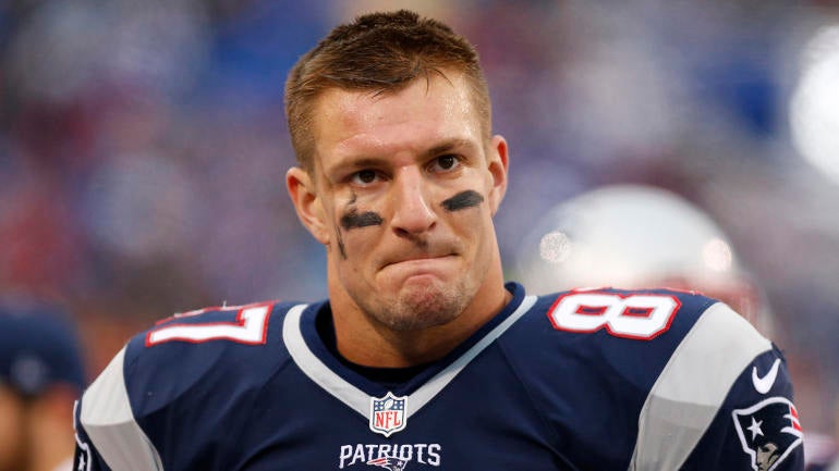 Rob Gronkowski placed on injured reserve, can't play again until 2017 season