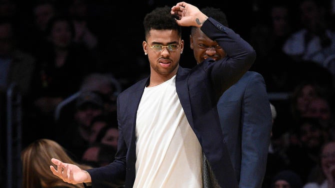 D'Angelo Russell on the sideline