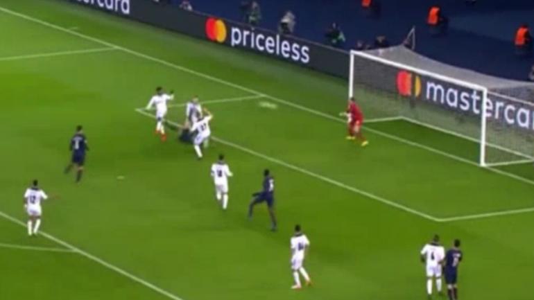 PSG Champions League goal highlights: Cavani scores stunning bicycle kick goal