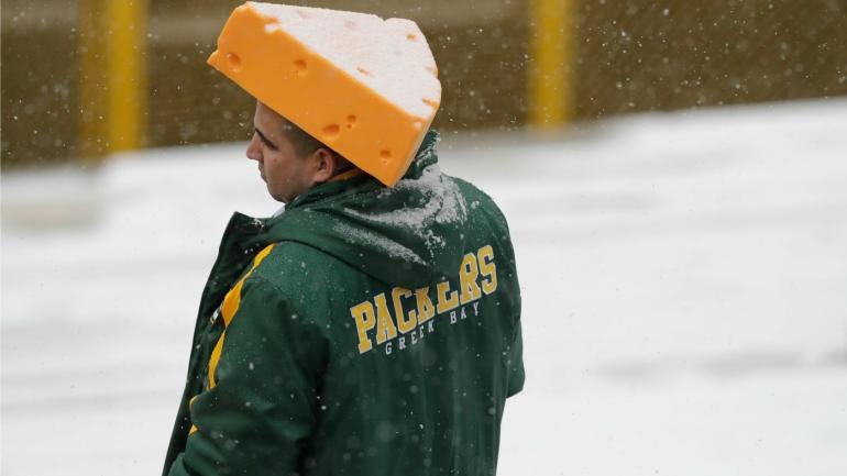 Snow is expected to cover Green Bay, impacting Seahawks-Packers game