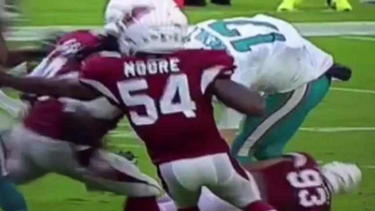 Dolphins fear Ryan Tannehill tore his ACL after taking low hit against Cardinals