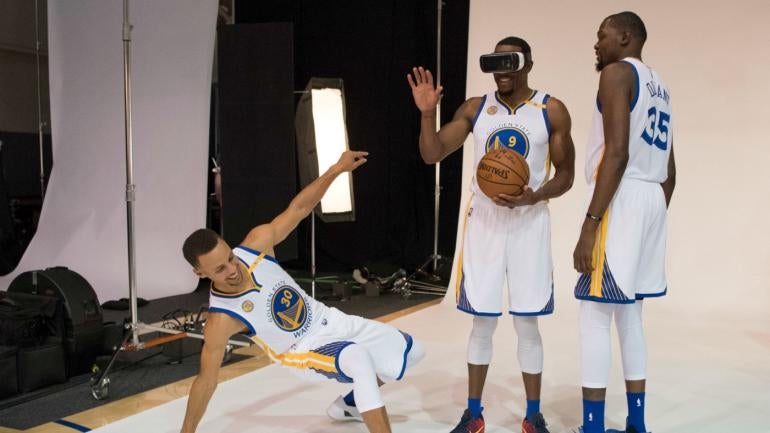Golden State used a virtual reality 'Warriors experience' to lure Durant in free agency