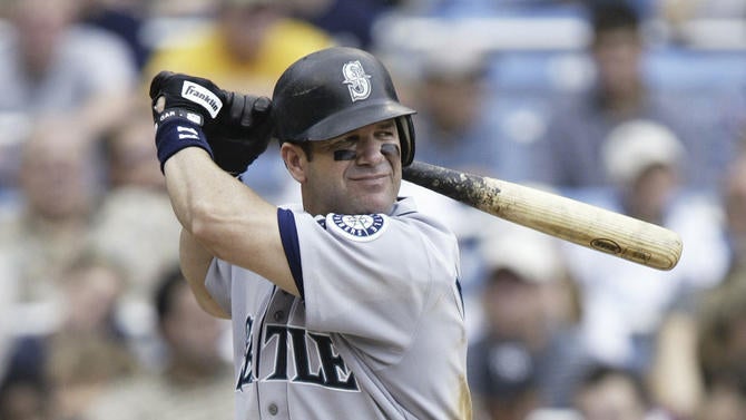 edgar-martinez-mariners.jpg