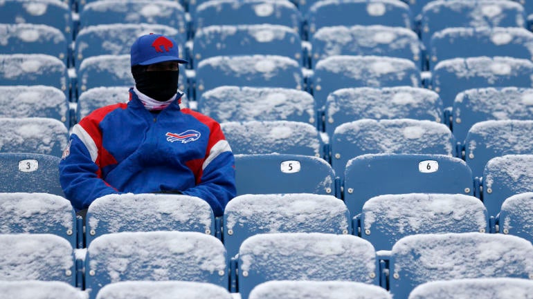 Bills offering fans the deal of a lifetime: Shovel snow and watch the Browns