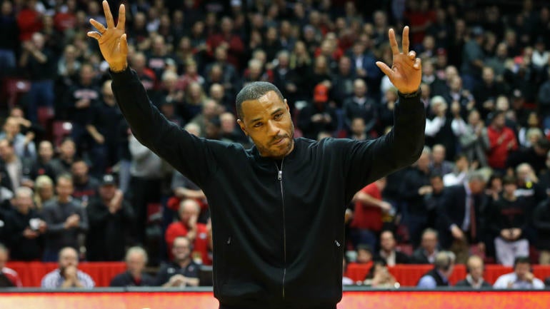 Kenyon Martin jokes about burning copies of George Karl's book