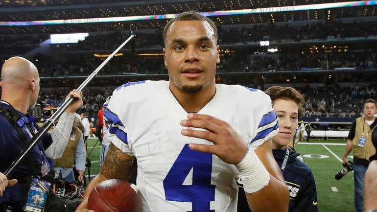 Dak Prescott reveals what Tony Romo texted him when he became starter