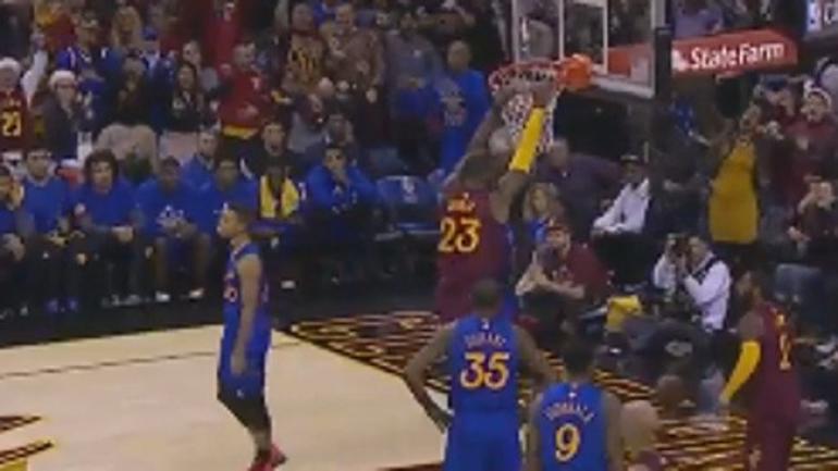 WATCH: LeBron James rocks the rim against Warriors with emphatic slam