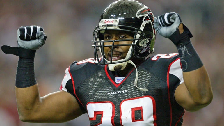 Ex-Falcons safety Keion Carpenter dies after 'freak accident' on family vacation