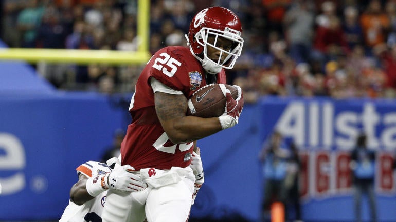 Joe Mixon delivers Ezekiel Elliott-level testing numbers at Oklahoma pro day