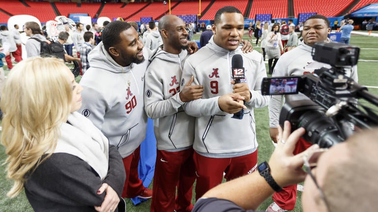 Players sound off: Should the College Football Playoff expand past four teams?