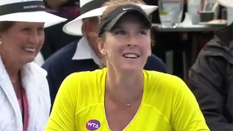 The world's No. 72 player upset Serena Williams thanks to this hilarious strategy