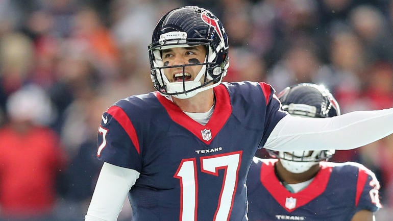 Report: Browns have no immediate plans to cut Osweiler, could take two QBs in draft