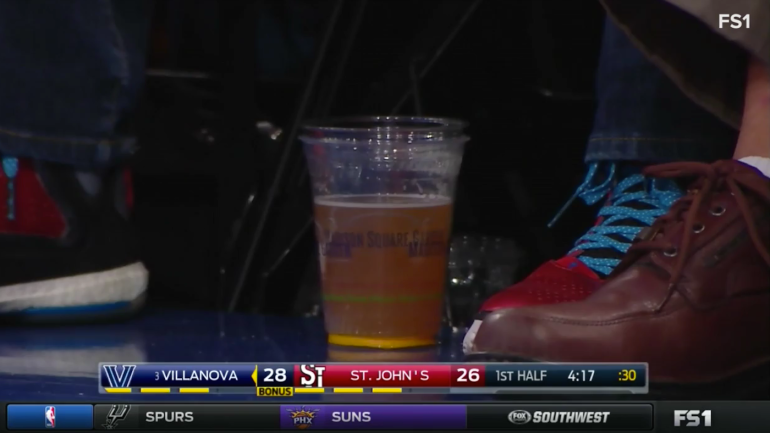 WATCH: Villanova-St. John's has to stop for a beer break at MSG