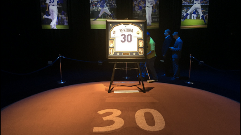 LOOK: Royals FanFest filled with tributes to Yordano Ventura by team, players, fans