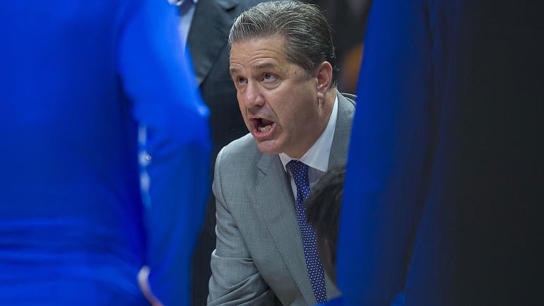 John Calipari focusing on 'fixable' issues to right Kentucky in losing streak