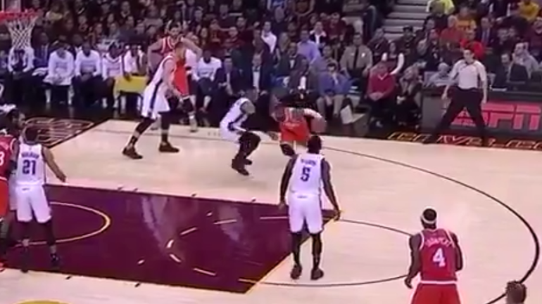 WATCH: Kyrie Irving shreds Russell Westbrook one-on-one with nasty move