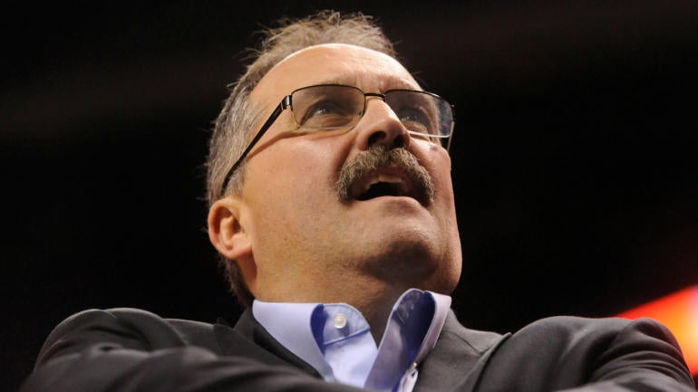 Pistons coach Stan Van Gundy: Trump's 'scary' travel ban is 'fear-mongering'