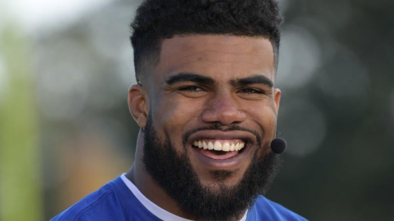 LOOK: Cowboys' Ezekiel Elliott gets naked for cover of ESPN's 'Body Issue'