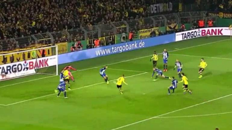 Borussia Dortmund goal highlights: Pulisic shows off passing ability with sweet assist