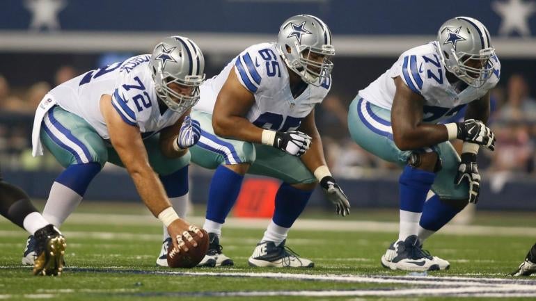 Cowboys restructure contracts of Smith, Frederick to create cap space