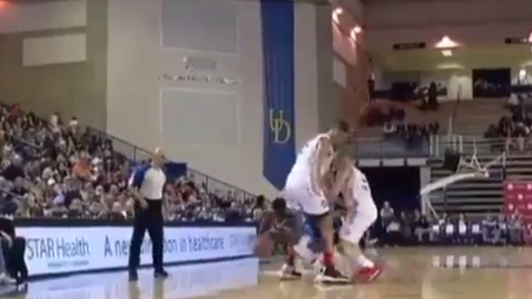 WATCH: Nate Robinson literally goes through 7-footer's legs in D-League game