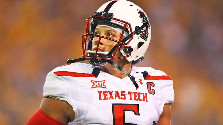 In a high-risk NFL Draft for QBs, Patrick Mahomes sure doesn't look like a bust