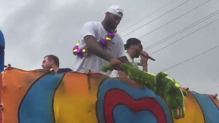 DeMarcus Cousins suspended again, but hey, he's having fun at Mardi Gras