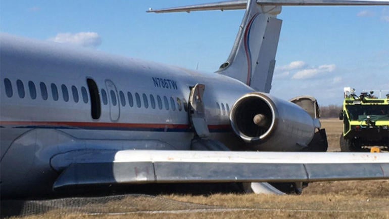 Michigan basketball team safe after plane accident during Big Ten tourney travel
