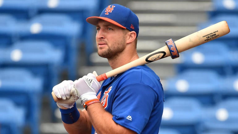 Red Sox pitcher Rick Porcello thought Tim Tebow was a ball boy