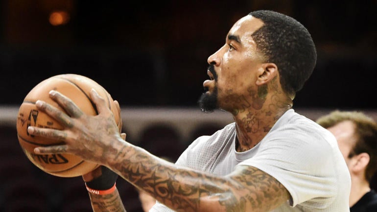 Andrew Bogut out for the season, J.R. Smith could return Thursday for Cavs