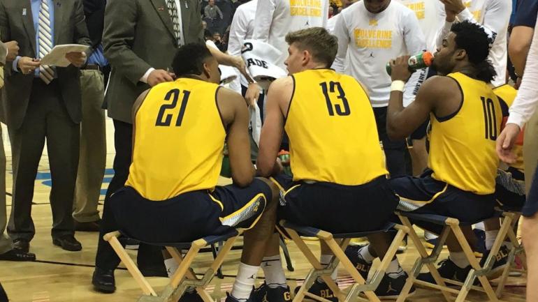LOOK: Michigan's uniforms are stuck under the crashed plane, so here's what they wore