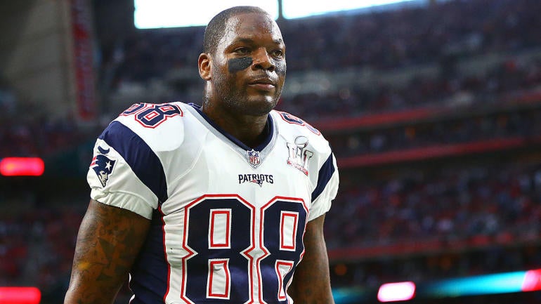 Martellus Bennett reveals key differences between Tom Brady and Aaron Rodgers
