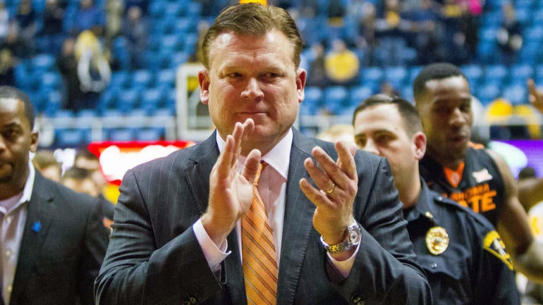 Illinois hires Oklahoma State's Brad Underwood, who's in for a nice raise