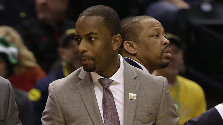 Oklahoma State hires assistant Mike Boynton Jr. to be its next coach