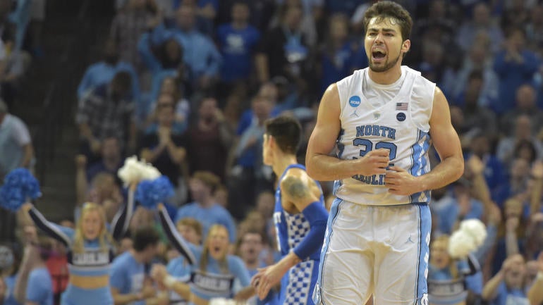 WATCH: UNC's Luke Maye gets hero's welcome in early class after game-winner